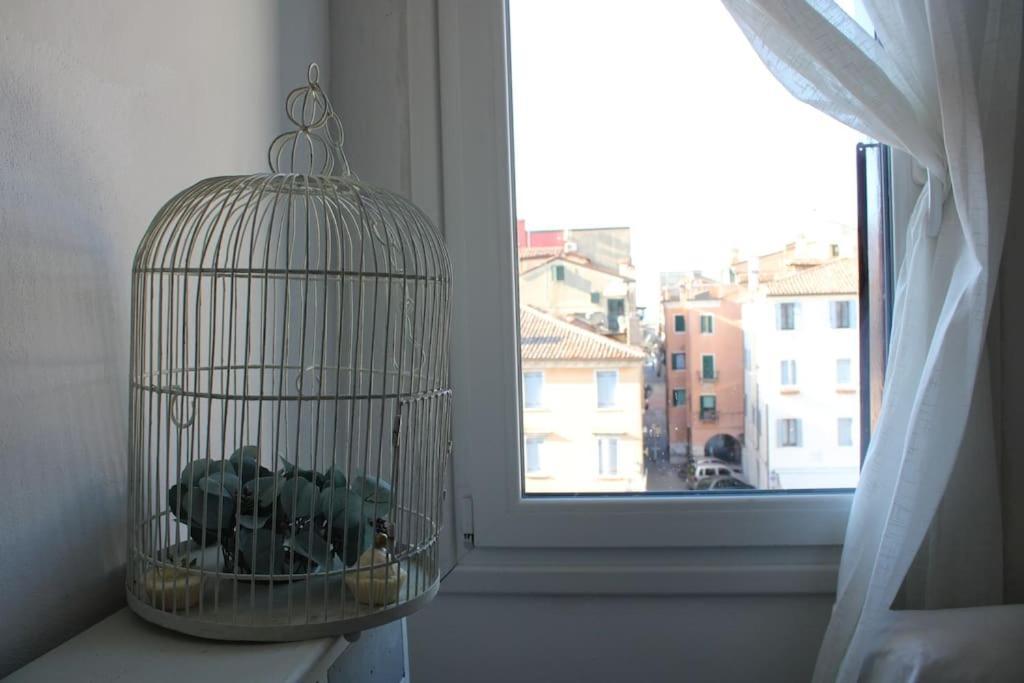 Apartment With Terrace In Chioggia'S Main Square Bagian luar foto